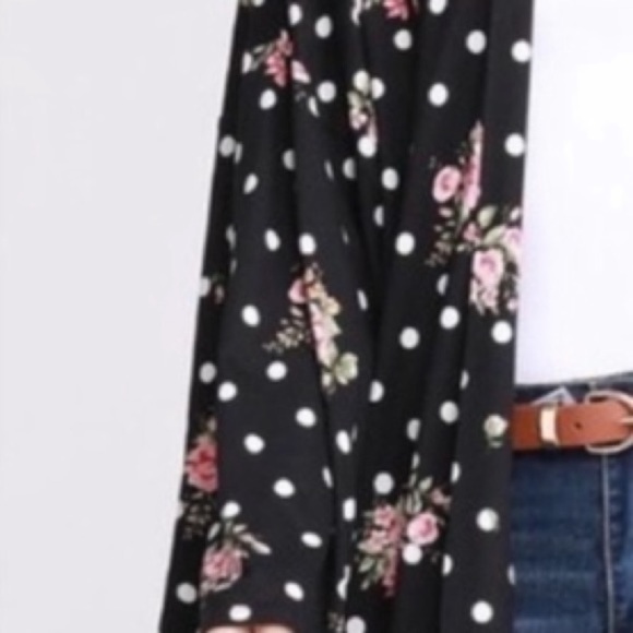 Shirley Floral Kimono - Picture 2 of 2